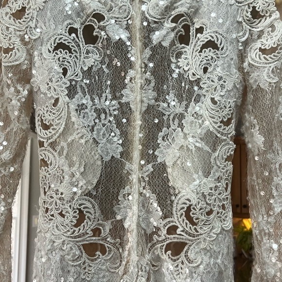 BERTA Bride Wedding Gown - Picture 10 of 17